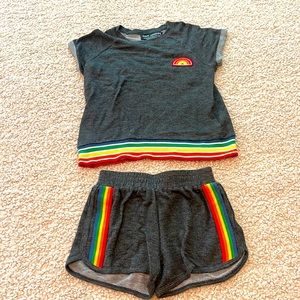 Size 6 tiny Whales set